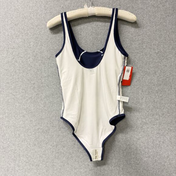 Old Navy x Disney Mickey Mouse One-Piece Swimsuit Woman’s Medium HTF NEW NWT - Picture 8 of 10